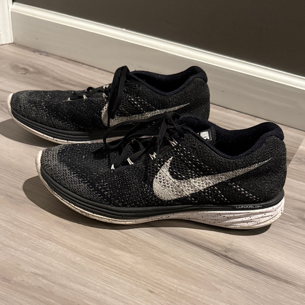 Nike Men's Flyknit Lunar 3 Shoes